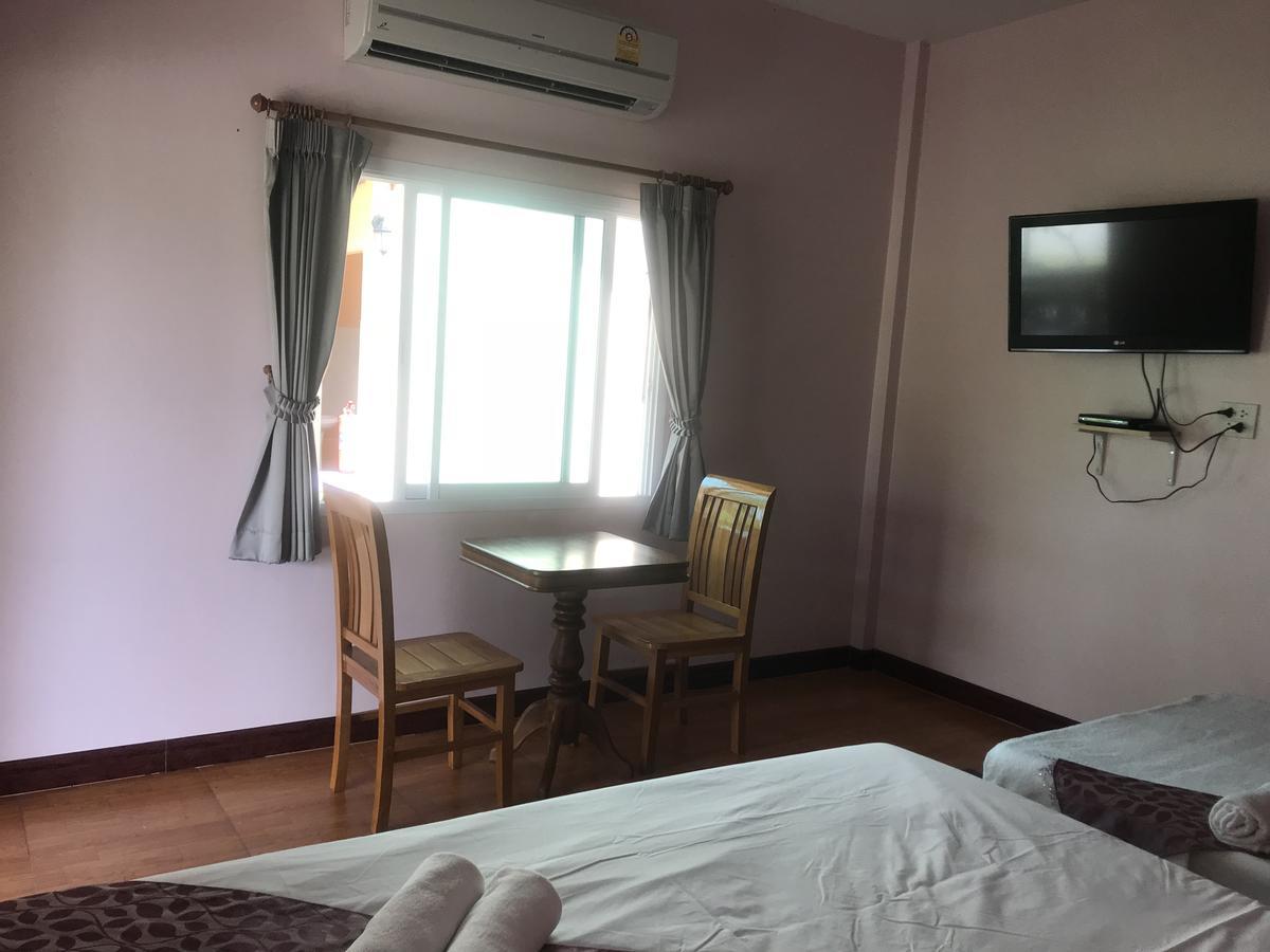 Sangtong Beach Resort Laem Sing Luaran gambar