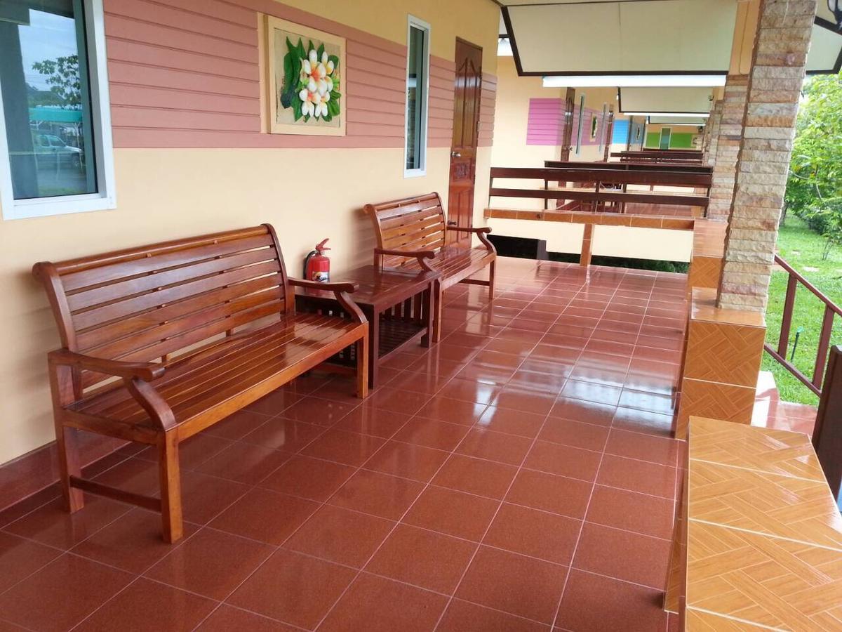 Sangtong Beach Resort Laem Sing Luaran gambar