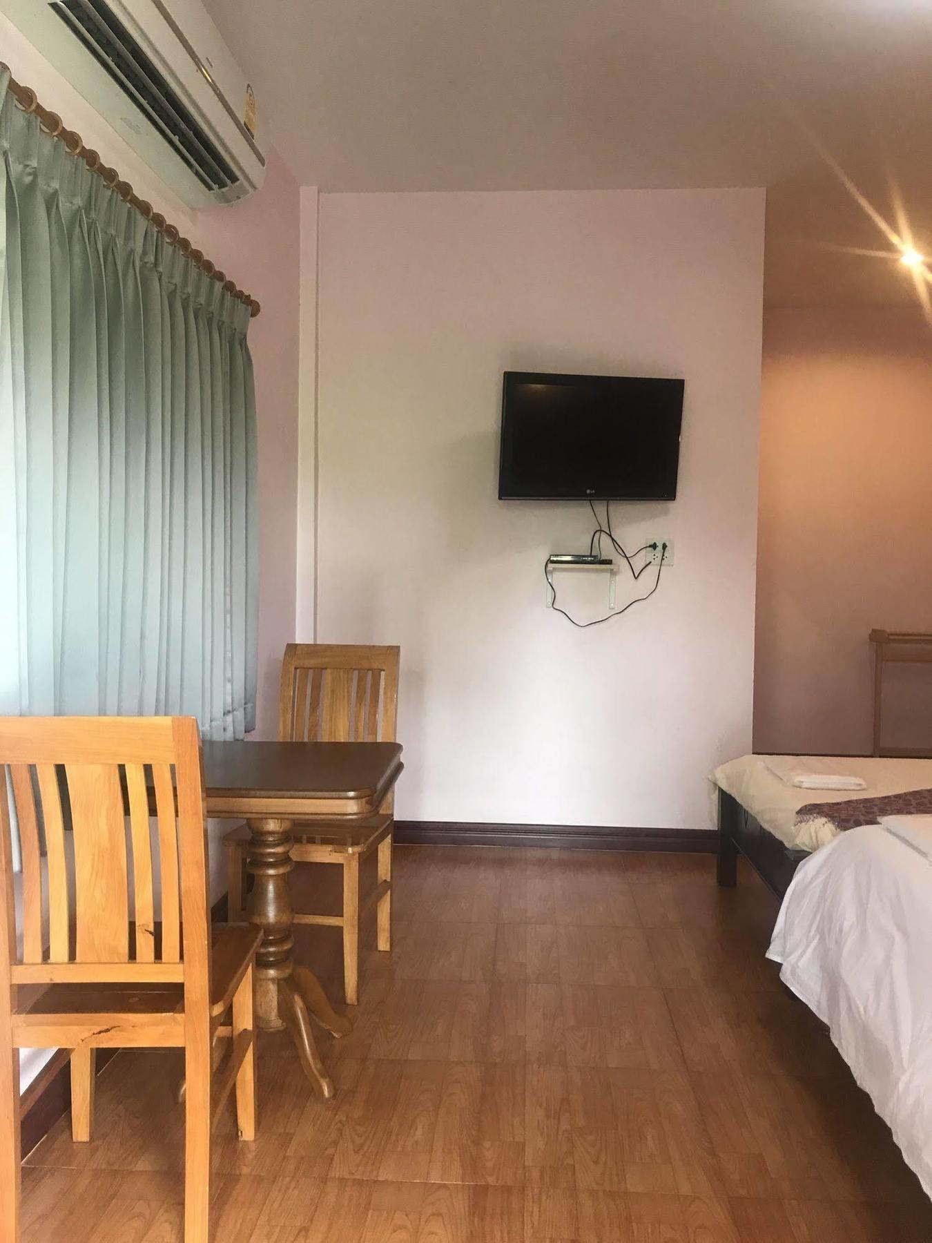 Sangtong Beach Resort Laem Sing Luaran gambar