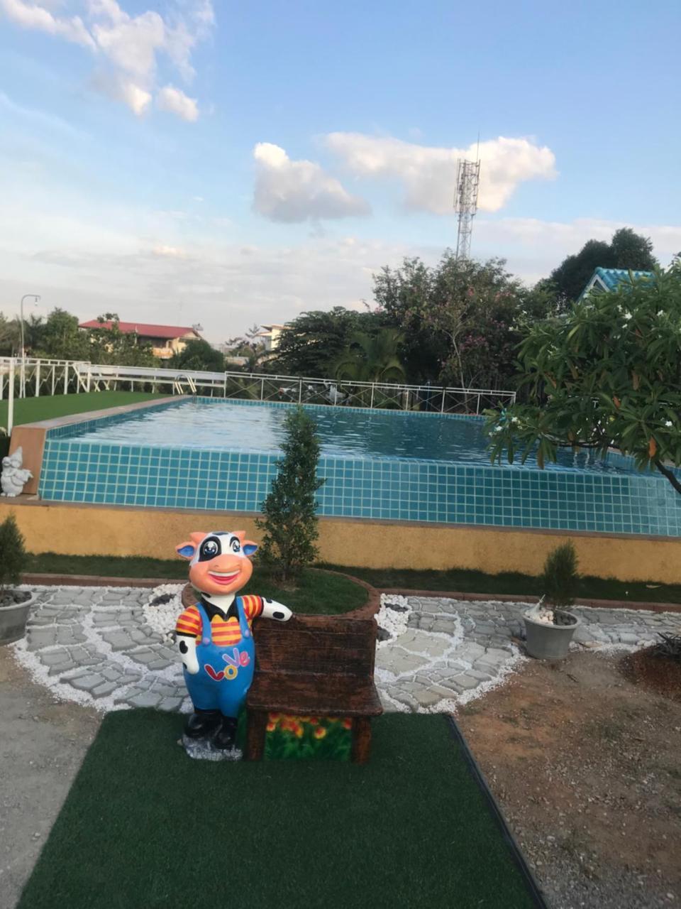 Sangtong Beach Resort Laem Sing Luaran gambar